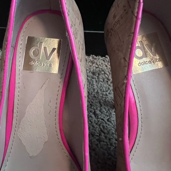 Heels - Picture 5 of 5